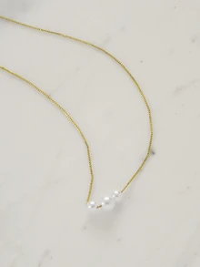 Clariva 1pc Minimalist & Elegant Faux Pearl Necklace, Suitable For Women's Daily Wear Gifts - Gold - View 2