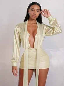 Meidaxexr 女士亮面迷你连衣裙，纯色，性感派对装扮，针织面料，荷叶边下摆，适合海滩、度假、晚宴、节日、生日派对、单身派对、舞台表演和音乐会等场合，春秋季优雅之选。 - 杏色 - 查看 2