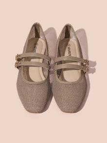 Hatastic ADAMUMU 女士镂空网眼芭蕾平底鞋，轻盈网眼面料，两个优雅搭扣，贴心镂空设计，舒适透气，时尚圣诞礼物