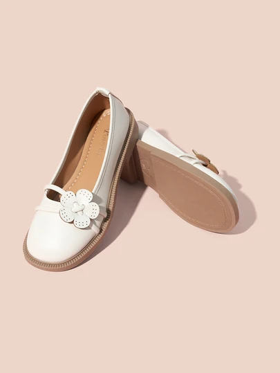 Hatastic 秋冬女士花朵装饰平底鞋，时尚米色户外鞋，圣诞礼物