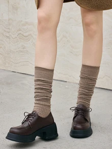 Hatastic 2025新款棕色高跟厚底英式校服风格真皮乐福鞋，圆头玛丽珍鞋，百搭圣诞礼物 - 棕色 - 查看 2