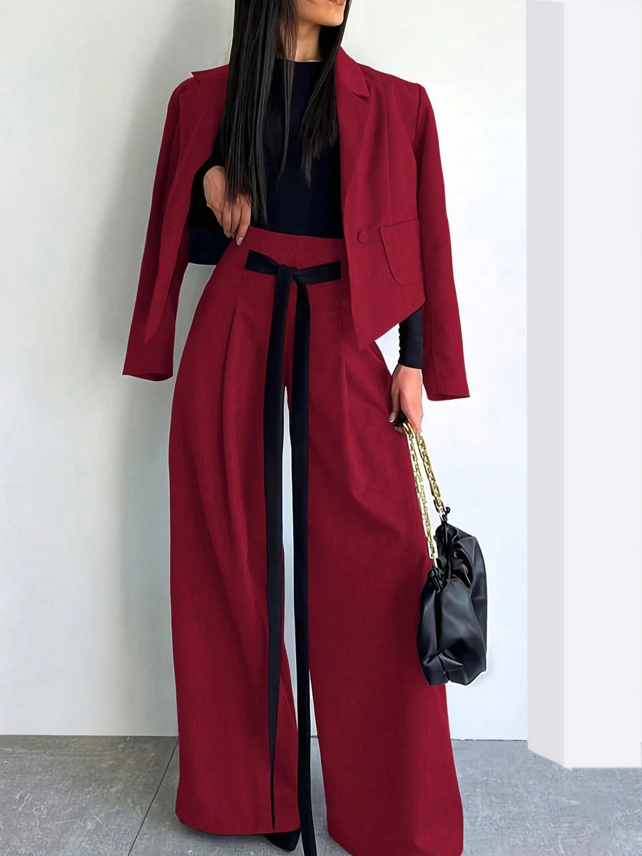 女款冬季套裝 2026 新款優雅通勤寬鬆時尚復古設計短版西裝外套附腰帶＋寬腿長褲 2件組 素色 - 紅色 - 查看 1