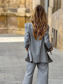 女士春秋季薄款格子套装，定制外套和阔腿裤，优雅时尚两件套办公服饰