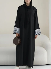 Women's Black Abaya, Contrast Geometric Sleeve Design, Fashionable & Elegant, Saudi Arabian Ladies Robe, Middle Eastern Women Long Dress - Black - View 1