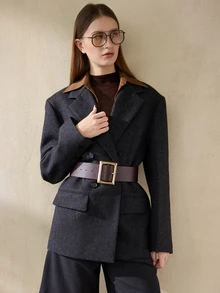 Clariva 1副金属飞行员框女士太阳镜，永不过时，适合假日礼物、户外休闲活动、热带海滩度假、街头拍照等场合，时尚百搭，优雅配饰，适合家庭出游、旅行度假、夏季海滩度假、户外活动、旅行、圣诞节礼物。 - 香檳色 - 查看 6