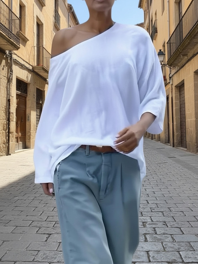חולצת טי-שירט קז'ואל בצבע אחיד, גזרה רחבה עם שרוולים ארוכים, לבנה מינימליסטית, כתף קרה, פריט חובה לסתיו/חורף