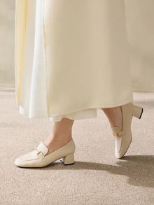 Clariva 女士高跟乐福鞋：粗跟鞋，2024春秋新款复古鞋，百搭英伦女鞋，米色软皮高跟鞋，优雅圣诞礼物 - 米色 - 查看 1