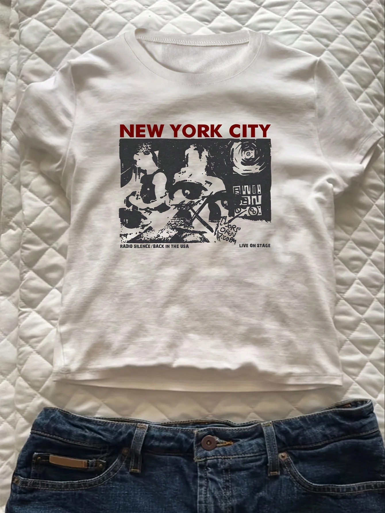 女士修身 Y2K 短款圆领 T 恤，饰有纽约市乐队图案，露脐休闲白色夏季款 - 白色 - 查看 1
