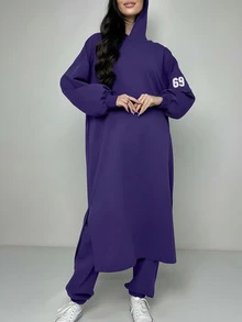 从春季到夏季，这款女士连帽针织套装优雅百搭，休闲运动风两件套春季穿搭，嘉年华长款卫衣简约套装，袖子印花，后背贴片装饰。 - 紫色 - 查看 2