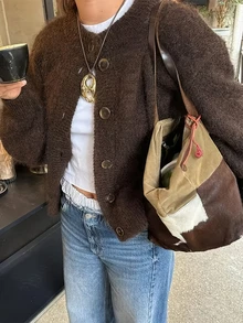 女士时尚咖啡色针织开衫 - 百搭外套单品，舒适面料 - 纯色针织面料 细绒正面纽扣开合 女士开衫长袖毛衣，学院风休闲风，秋冬 - 咖啡棕 - 查看 1