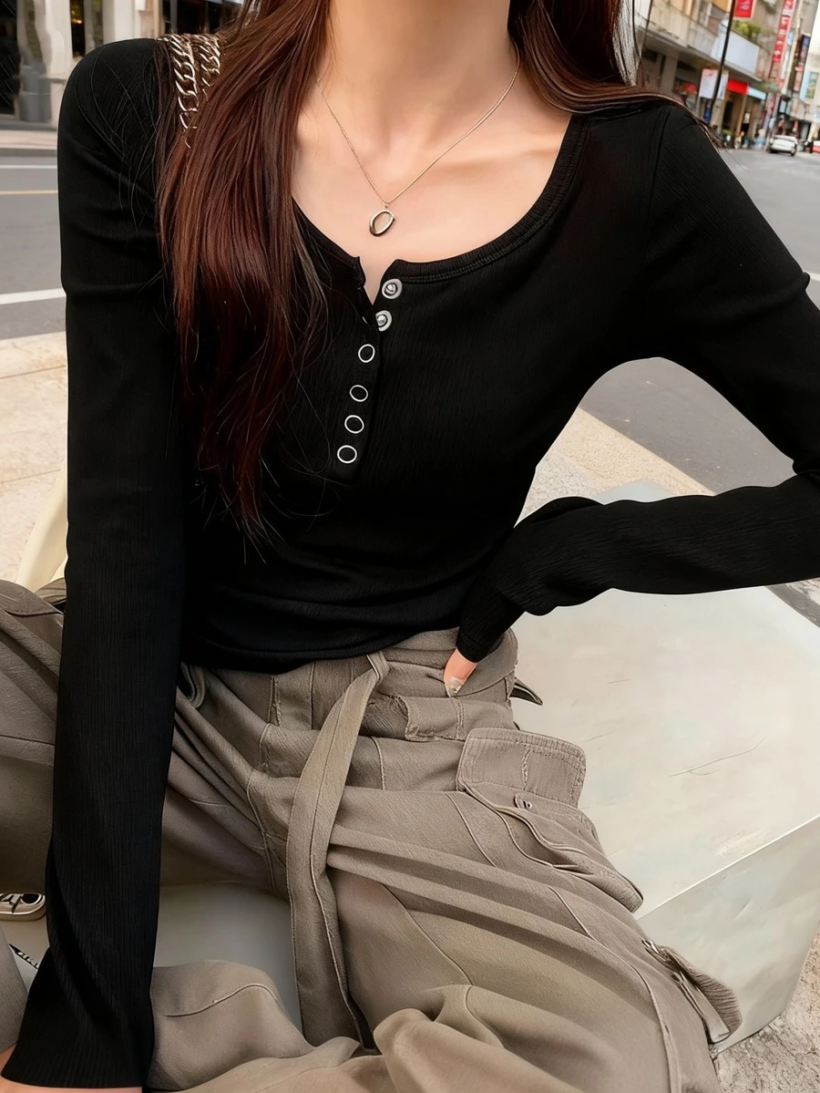 Women's Elegant Square Neck Half-Open Front Casual Fashion Black T-Shirt, Autumn/Winter