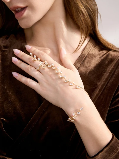 Clariva 1pc Adjustable Gold-Color Zirconia Leaf-Shaped Palm Bracelet, Luxurious Bridal Connected Finger Hand Chain Jewelry For Wedding Gifts