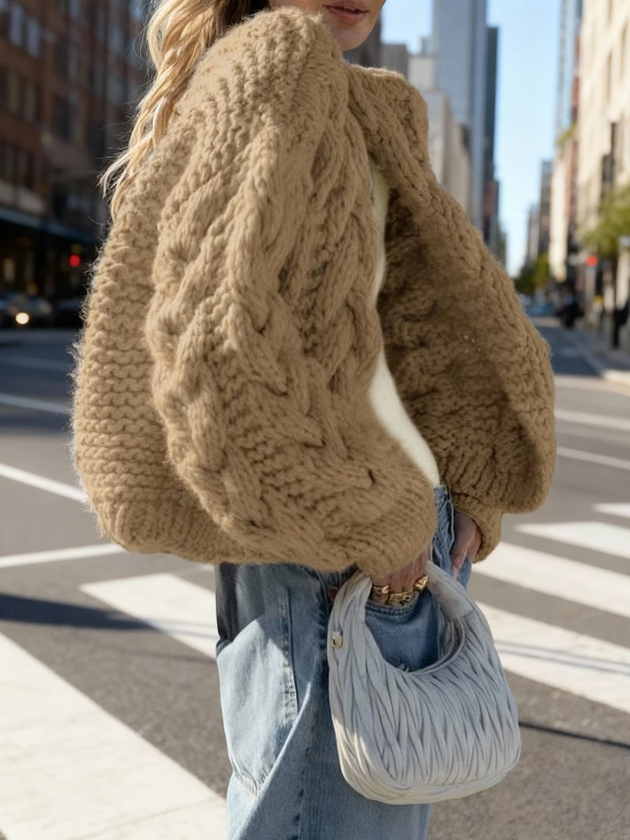 女装秋冬时尚休闲通勤罗纹宽松外套针织长袖常规宽松修身针织短款开衫外套，流行宽松款式手工粗针钩针加厚针织开衫外套毛衣上衣，毛衣开衫，流行撞色，外套，返校服，