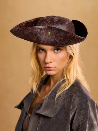 Tropiscape 1顶男女通用海盗帽，皮质水手三角帽，加勒比海盗船长帽，适合派对、舞台表演、服装、角色扮演、圣诞礼物