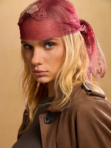 Tropiscape 1件装女士时尚刺绣方巾/头巾圣诞礼物 - 紅色 - 查看 2