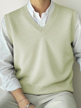 男士V领针织背心，纯色，经典款式，修身剪裁，百搭，秋冬季，长袖上衣