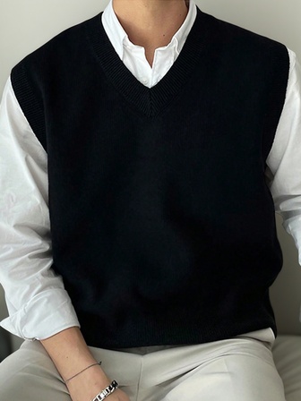 Men's V-Neck Knit Vest, Solid Color Simple Style, Classic Korean Slim Fit Versatile Sweater Vest, For Fall Winter, Long Sleeve Top