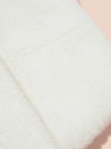 Hatastic 1 pièce Nouveau bonnet tricoté mignon avec oreilles de chat pour femmes, cadeaux d'hiver, festival de musique, rentrée scolaire - Blanc - Voir 5