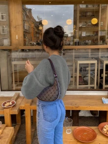 秋冬新款少女粉红风情圆领长袖针织衫，宽松简约百搭落肩套头毛衣，圣诞新年 - 灰色 - 查看 3