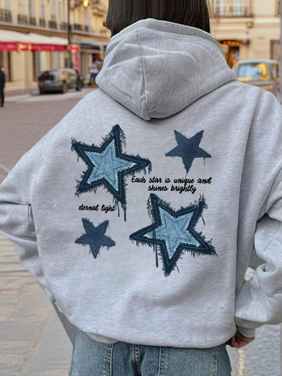 一件休闲星形印花连帽衫，适合女孩和青少年女孩，加厚保暖内衬长袖设计，适合学生秋冬季穿着。