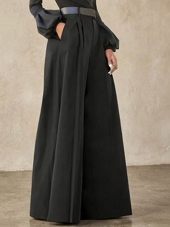 Plus Size Women's Pleated Loose Casual Wide Leg Pants In Black
