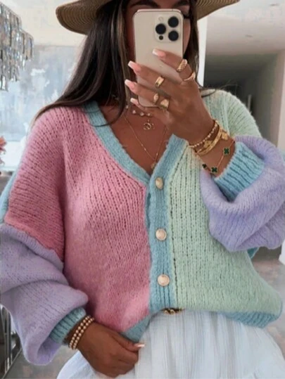 Plus Size Women Color Block Cardigan Sweater, Short Buttoned Contrast Stitching Design Knit Top, Casual Long Sleeve Ribbed Trim Crew Neck Pullover