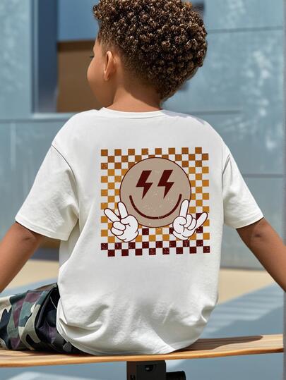 This Casual Printed Round Neck Pullover Short Sleeve T-Shirt Is Designed Specifically For Young Boys, Suitable For Students And Children To Wear In The Summer. The Adorable Hand Gesture Pattern Is The Ideal Short Sleeve T-Shirt Series For Every Young Leader! Boys Graphic Tee