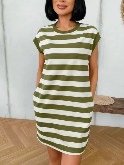 女士条纹圆领T恤裙，短袖宽松撞色条纹迷你裙，休闲宽松版型（建议选小一码），优雅风格，适合春夏日常穿着、约会、旅行。