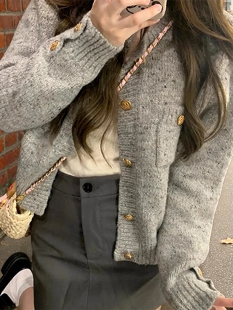 2025 秋冬新款女士休闲毛衣、时尚针织开衫，适合日常、居家和户外穿着