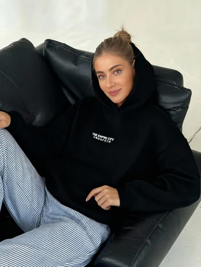 女式连帽长袖印花休闲运动通勤街头风格羊毛卫衣，秋冬