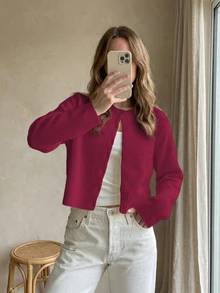 女士简约纯色圆领纽扣长袖针织开衫毛衣，新年款