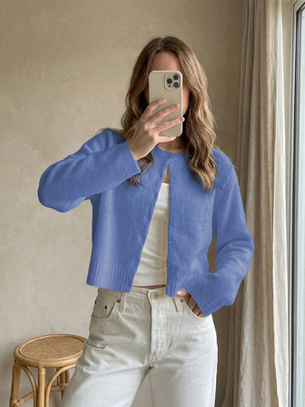 女士纯色圆领纽扣长袖针织开衫毛衣，圣诞节和新年