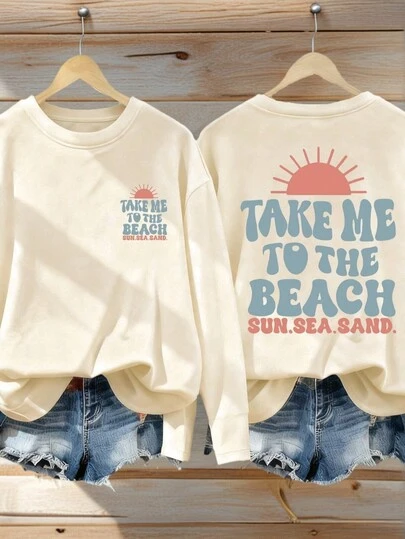 一件少女休闲印花长袖T恤，时尚保暖，适合年轻学生，春秋季穿着。