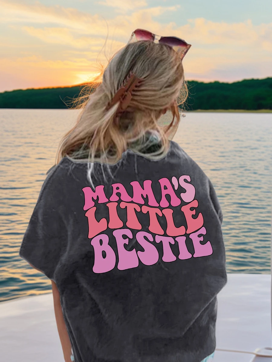 一套休闲印花圆领短袖T恤，适合年轻女孩夏季穿着 - 适合热爱旅行的年轻冒险旅行者的夏季上衣，少女服装，图案T恤，女孩夏季套装 - 深灰色 - 查看 1