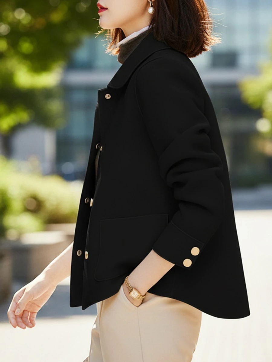 極簡女款翻領單排扣短款大衣，休閒寬鬆純色長袖復古優雅風，冬季黑色秋季