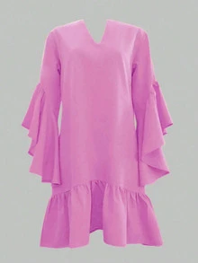 大码女式喇叭袖荷叶边下摆宽松休闲连衣裙，简约时尚