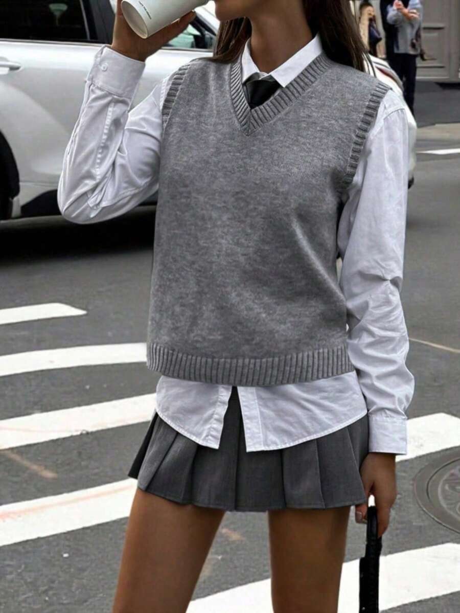 FOR BEAUTY V-Neck Sleeveless Knit Vest, Women Casual Loose Cropped Sweater, New Year Item, Spring/Autumn - Grey - View 1