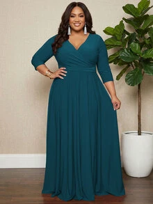 Vestido envolvente largo tipo maxi de unicolor con cuello en V y manga 3/4 para mujeres de talla grande, elegante