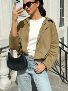 女士常规款仿麂皮长袖单排扣宽松休闲外套，适合春季穿着；女士口袋金属纽扣短款军绿色外套，适合春秋季穿着。 - 卡其色 - 查看 2