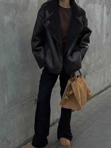 女款棕色厚內裡冬季夾克休閒街頭風寬鬆版型翻領長袖口袋外套 - 黑色 - 查看 2