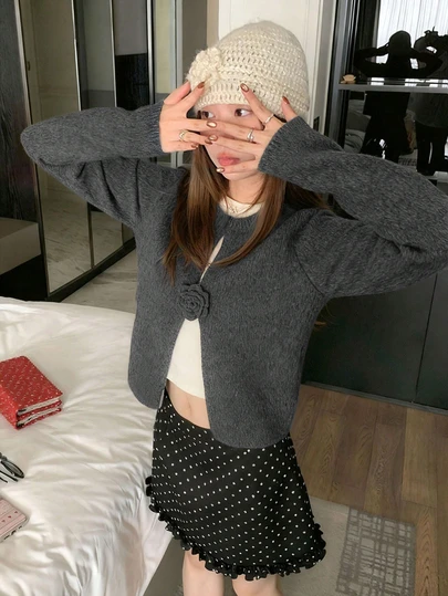 女性用カジュアル ラウンドネック 3Dフラワーデコレーション グレースウェター、優しい雰囲気、長袖、秋冬