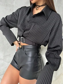 Áo sơ mi nữ dáng ngắn kẻ sọc đen thời trang, cổ áo sơ mi, tay áo rớt vai, thắt lưng trang trí, túi và cúc cài phía trước. Thích hợp cho mùa xuân. - màu đen - Xem 2