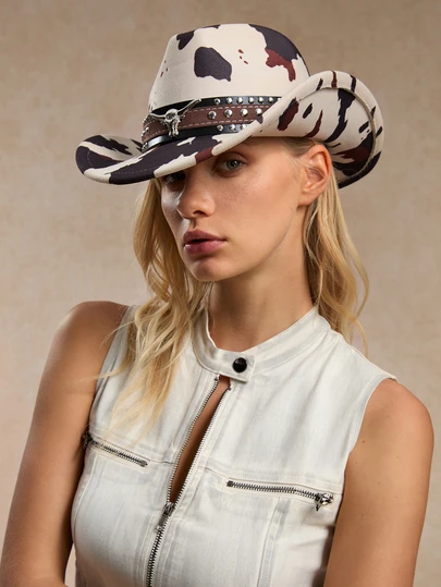 Tropiscape 1 件男女通用涤纶牛印花牛仔帽 - 皮革铆钉和牛头骨装饰，适合骑马、户外旅行、牛仔派对和日常穿着