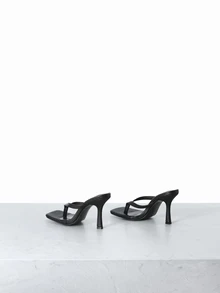 CHICVUE 女士黑色丁字高跟时尚凉鞋 - 黑色 - 查看 1