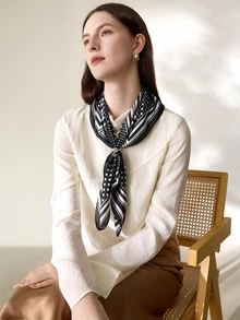Clariva 1条女士奢华优雅时尚波点印花27.6英寸x27.6英寸真丝方巾，春季连衣裙配饰 - 黑色 - 查看 3