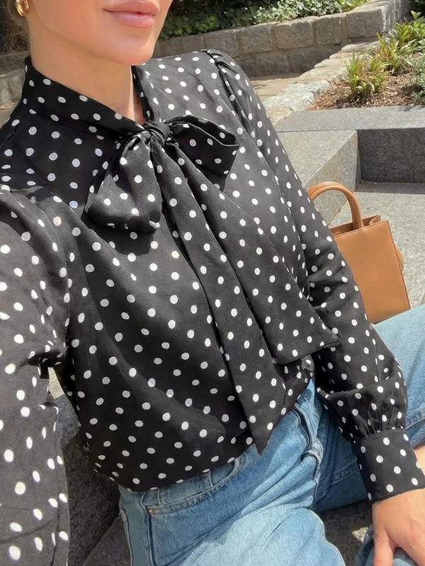 Blouse à manches longues avec nœud papillon à pois classique en satin, polyvalente et décontractée, pour l'automne/l'hiver