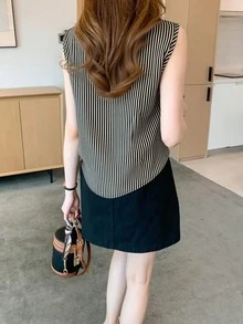 女士休闲无袖衬衫 - 条纹开襟翻领上衣，四季皆宜，可机洗，夏季时尚纽扣装饰，舒适耐穿面料 - 黑卡條紋 - 查看 4