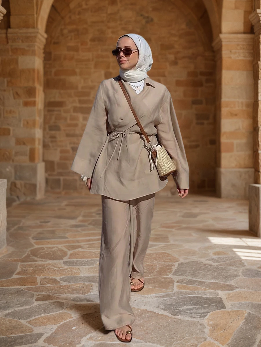 优雅休闲女士两件套，交叉V领系带上衣，常规袖，松紧腰阔腿裤，带口袋 - 卡其色 - 查看 1