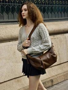 Hatastic 大容量复古软皮褶皱新月包，风格悠闲，休闲百搭，通勤单肩斜挎皆宜。 - 棕色 - 查看 5