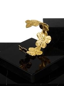 CHICVUE 1pc Fashion Retro Elegant Antique Coin Flower Metal Wide Cuff Bracelet, Adjustable Personalized Layered Wear Gold Bangle, Suitable For Women Summer Beach Party Music Festival Dating Gift Daily Matching Jewelry - Yellow Gold - View 4